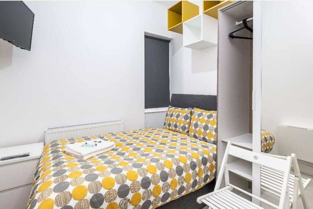 Boutique Modern Hotel Room For Two Near Tube And Bus Stations London Kültér fotó